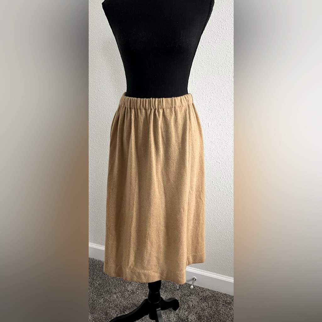 Nwot Lord &Taylor Cashmere Mid Skirt Size M